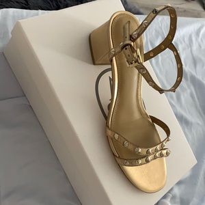 Ash block heel rose gold